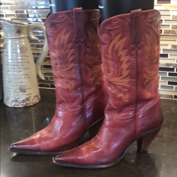 handcrafted cowboy boots